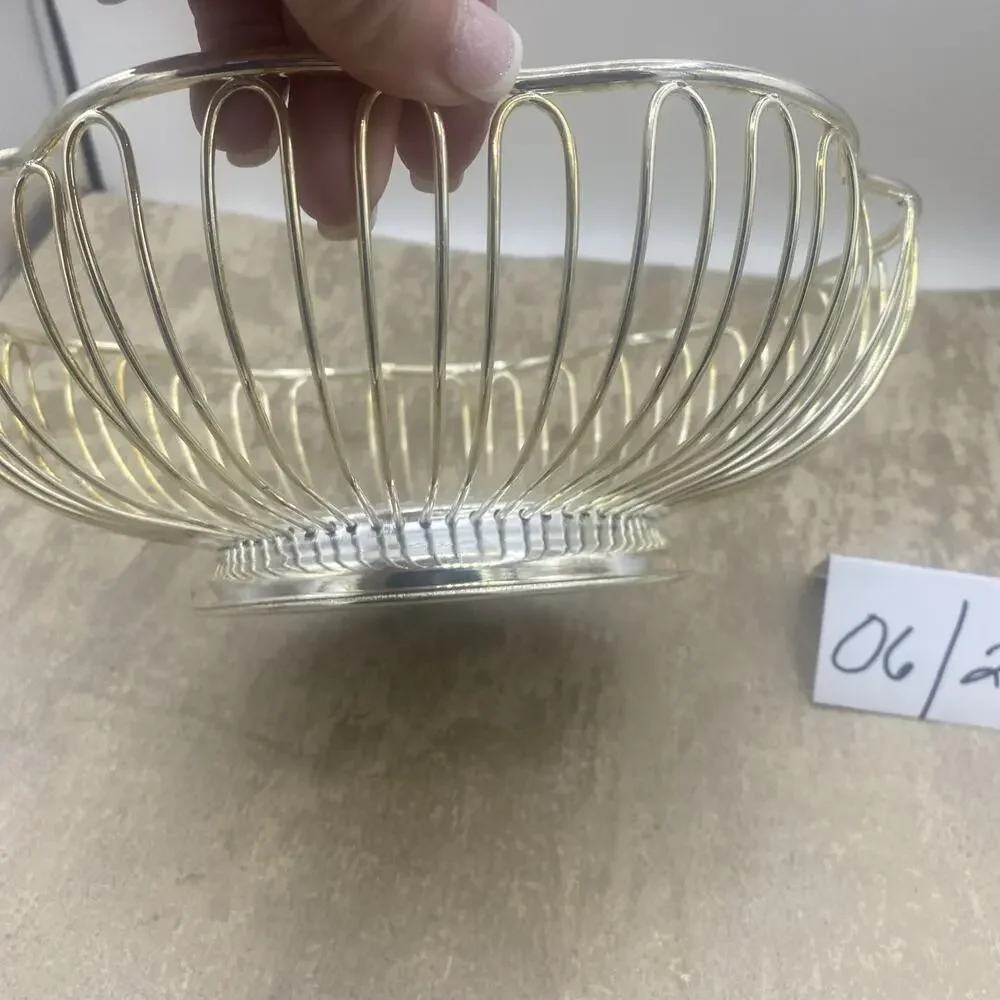 Silver Plate Round Fruit, Bread, Vegetable Bowl Basket, 9.5” Diameter